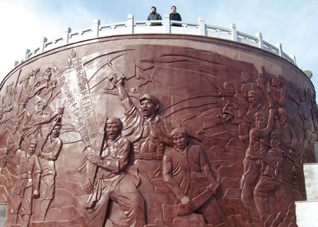 革命老区金寨红军广场浮雕（习总书记安徽之行第一站）